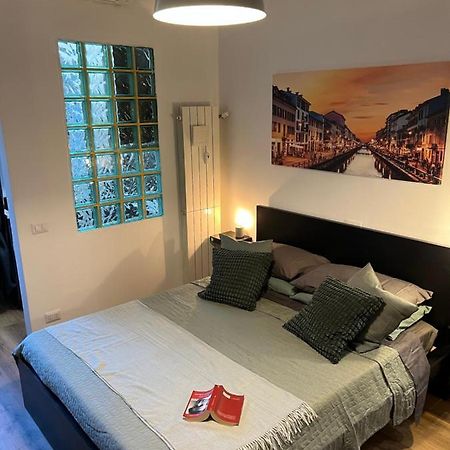 Stylish Apartment 3 Km Away From Duomo - Netflix, Wi-Fi, All Comforts Included Milán Exterior foto