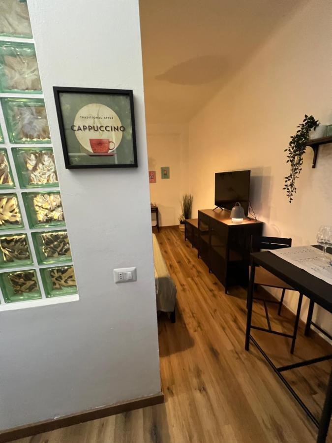 Stylish Apartment 3 Km Away From Duomo - Netflix, Wi-Fi, All Comforts Included Milán Exterior foto